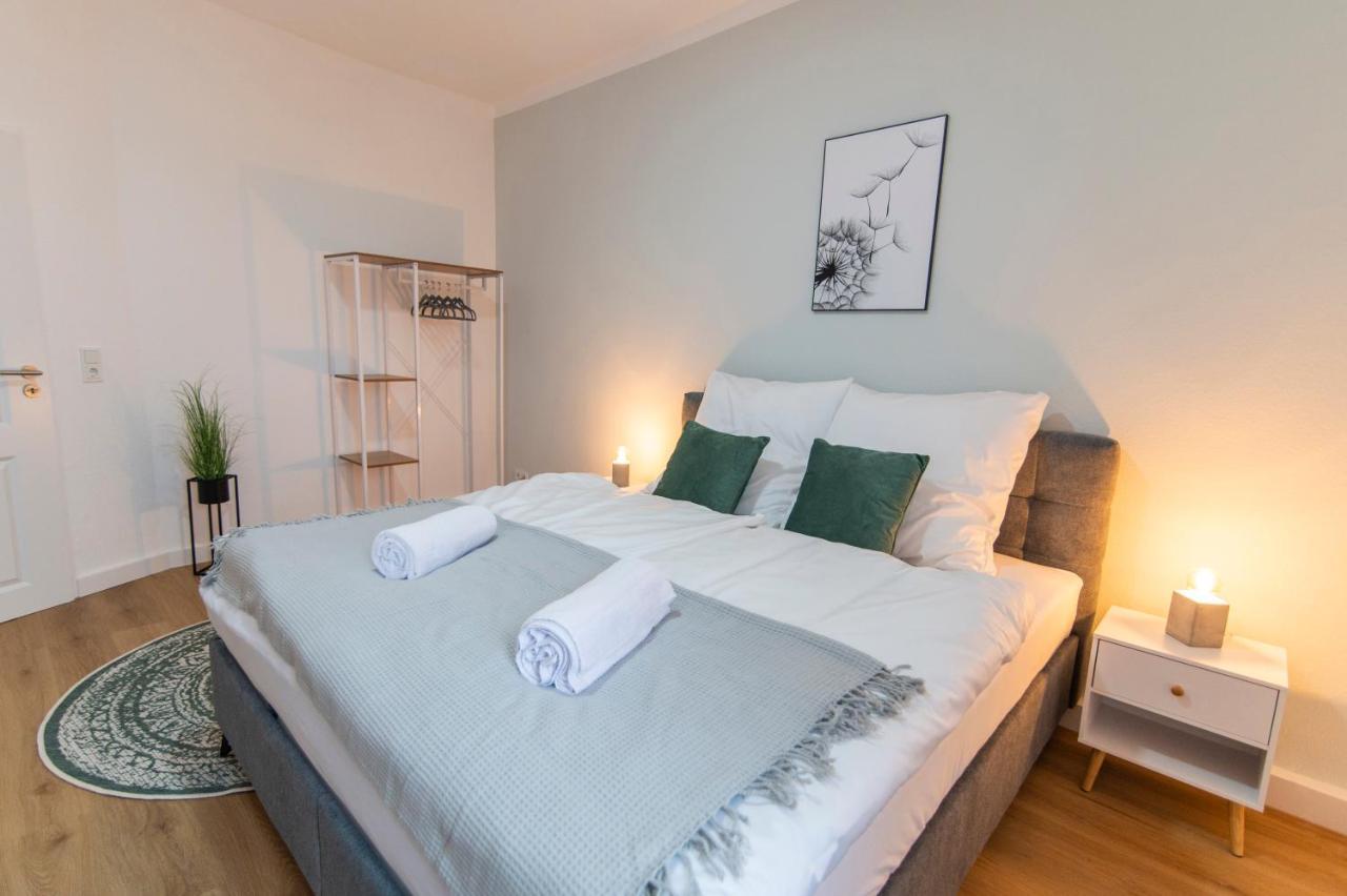 Peter Apartments - Wohnung 90Qm, 3 Schlafzimmer, Kueche, Wohnzimmer, Balkon, Netflix 풀다 외부 사진