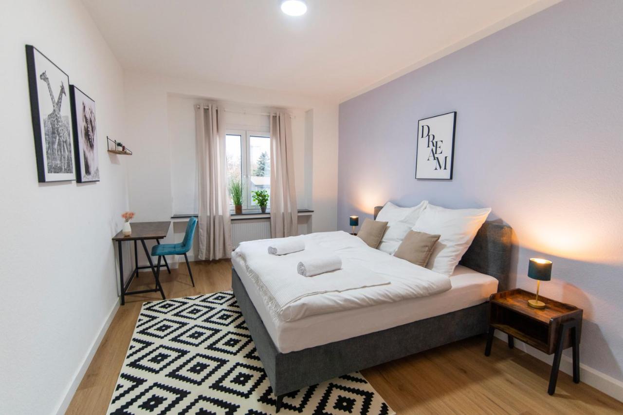 Peter Apartments - Wohnung 90Qm, 3 Schlafzimmer, Kueche, Wohnzimmer, Balkon, Netflix 풀다 외부 사진