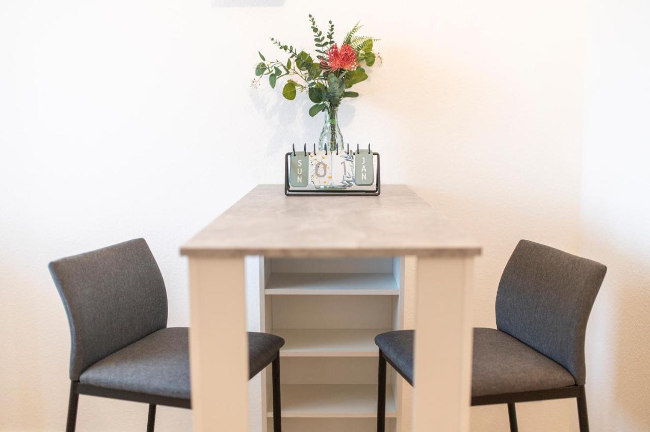 Peter Apartments - Wohnung 90Qm, 3 Schlafzimmer, Kueche, Wohnzimmer, Balkon, Netflix 풀다 외부 사진
