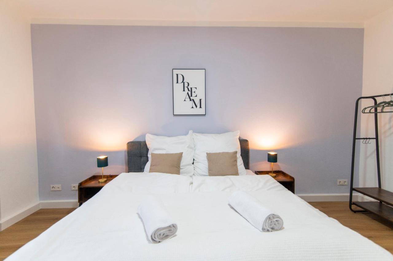 Peter Apartments - Wohnung 90Qm, 3 Schlafzimmer, Kueche, Wohnzimmer, Balkon, Netflix 풀다 외부 사진