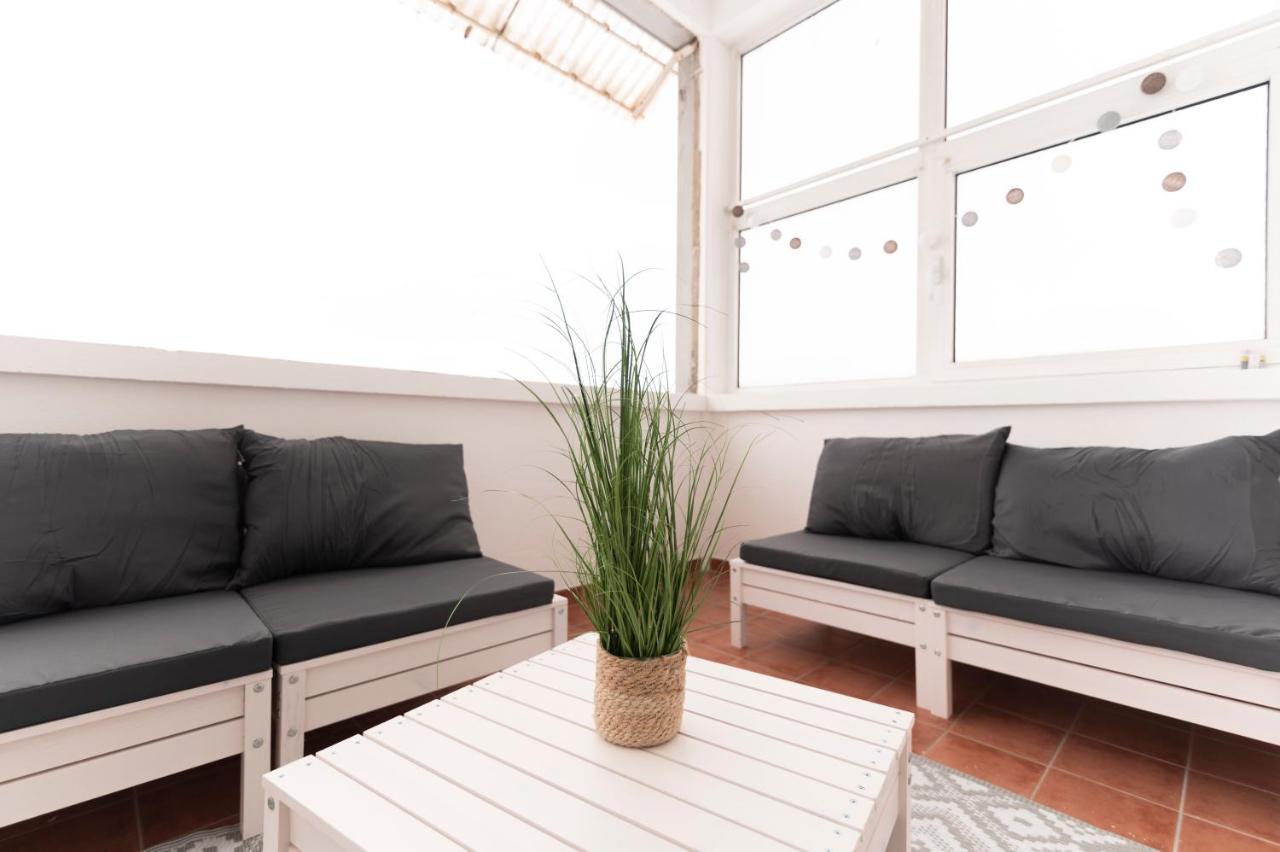 Peter Apartments - Wohnung 90Qm, 3 Schlafzimmer, Kueche, Wohnzimmer, Balkon, Netflix 풀다 외부 사진